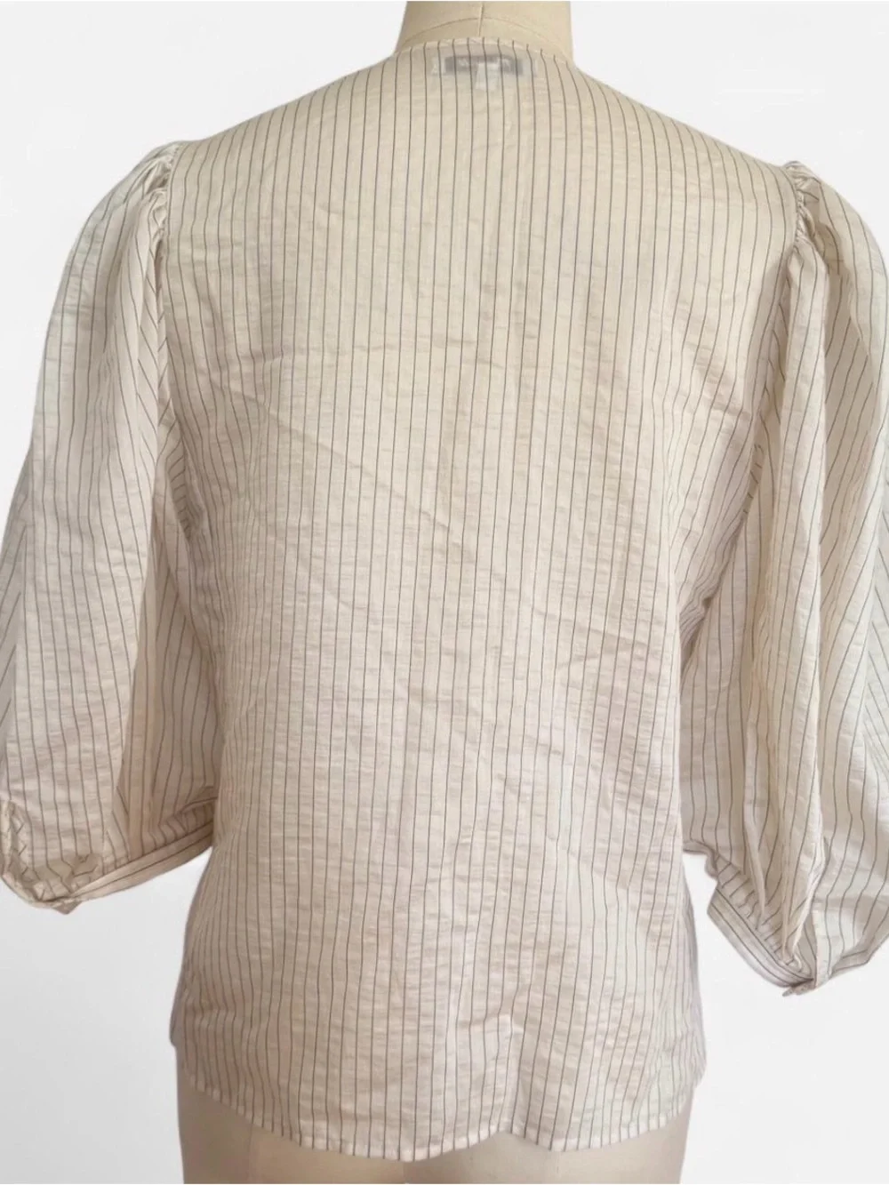 Madewell pinstripe button